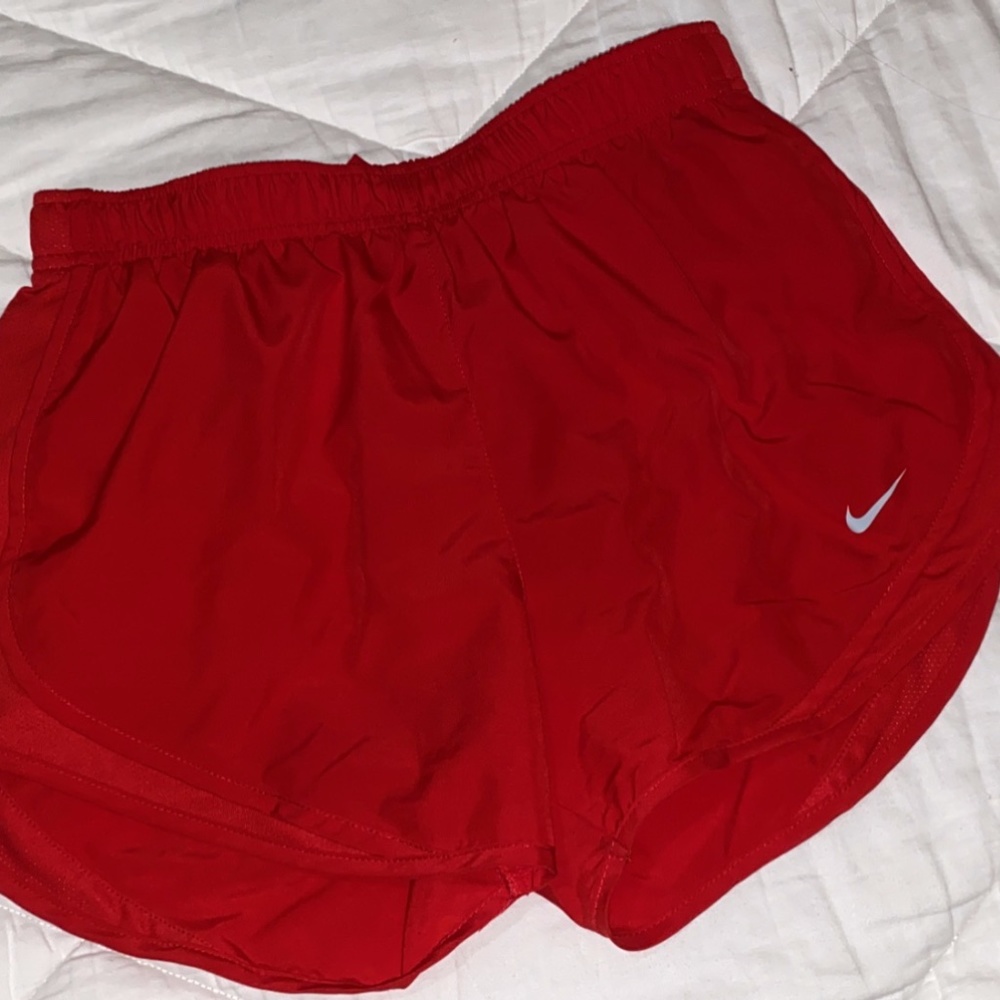 Red Nike Tempos